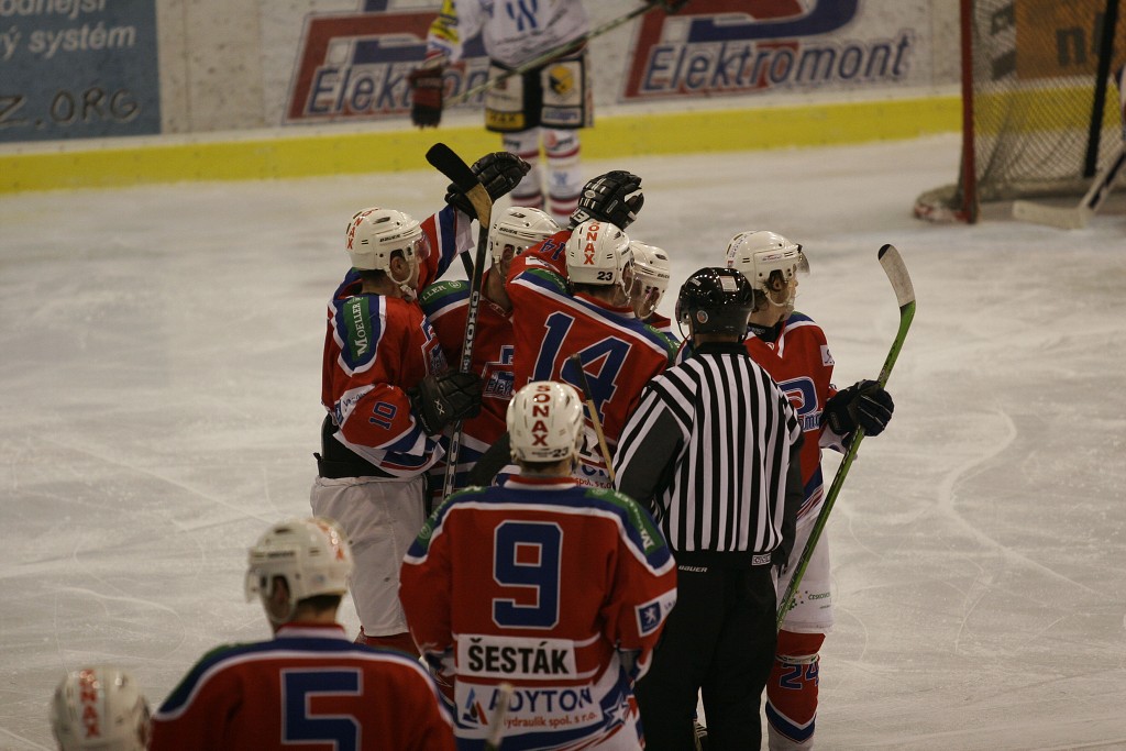 img00122.jpg