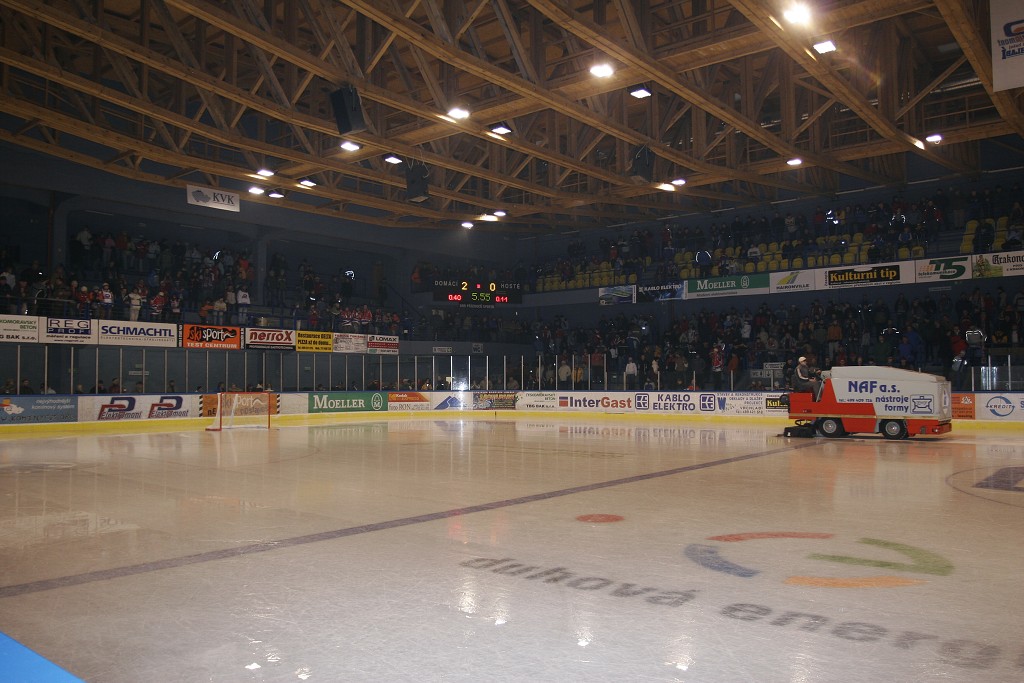 img00100.jpg