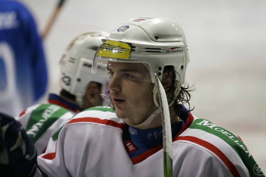 img00125.jpg